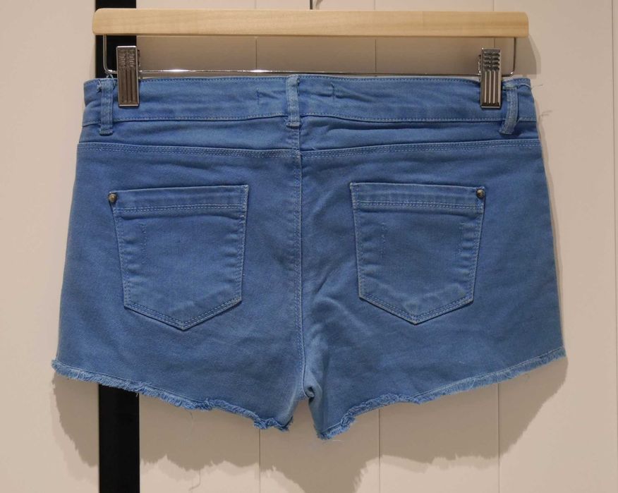 Bershka świetne chabrowe spodenki 36 S