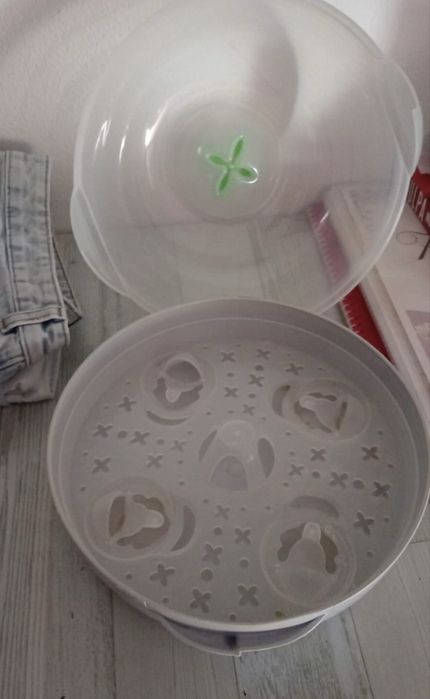 Conjunto bebé: Aquecedor + Esterilizador (a funcionar)