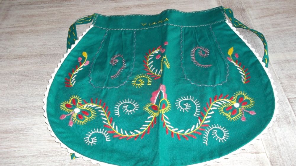 aventais bordados