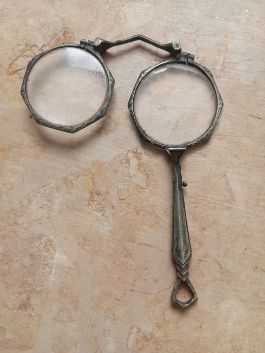 Óculo de mão ( lorgnette) século 18 + ou-