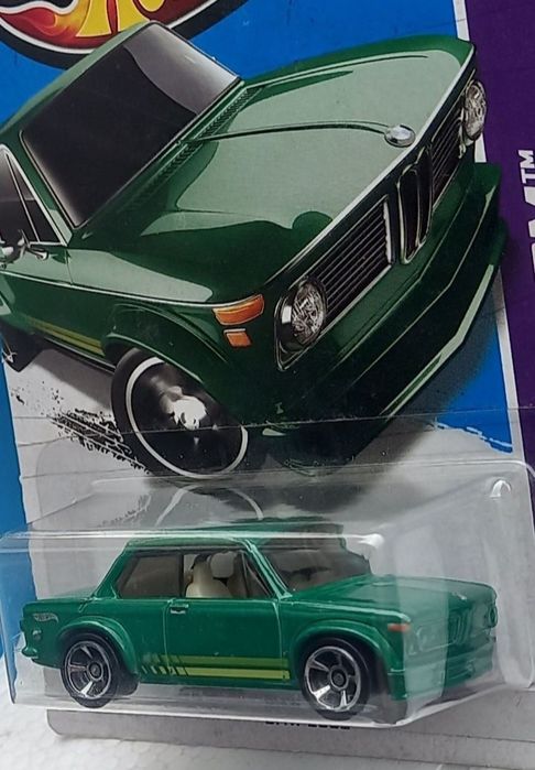 Bmw 2002 hot wheels