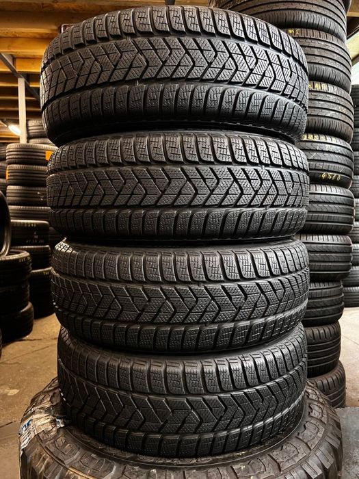 Шини Зимові 215х55хR18 PIRELLI SOTTOZERO 3 / 4шт / 90+%Залишок / 2023р