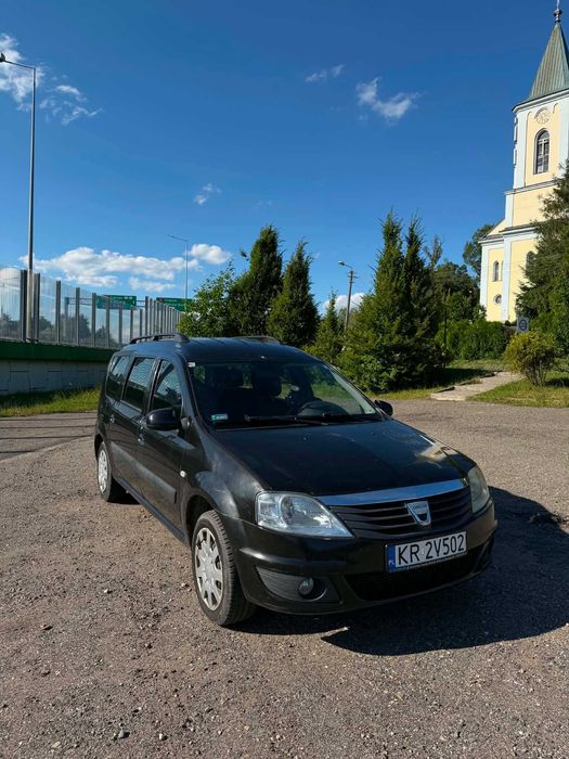 Dacia Logan Black Line