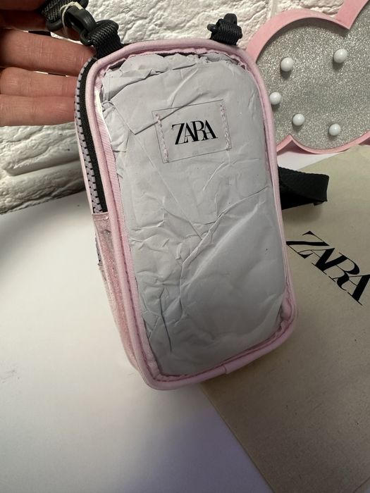 Сумочка під смартфон zara