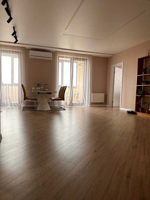 3к.кв. 7/9, ЖК Миру 1. метро Масельского(404584)
