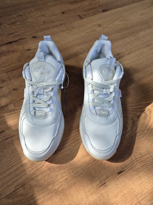 Nowe białe buty sneakersy Buffalo (rozmiar 40)