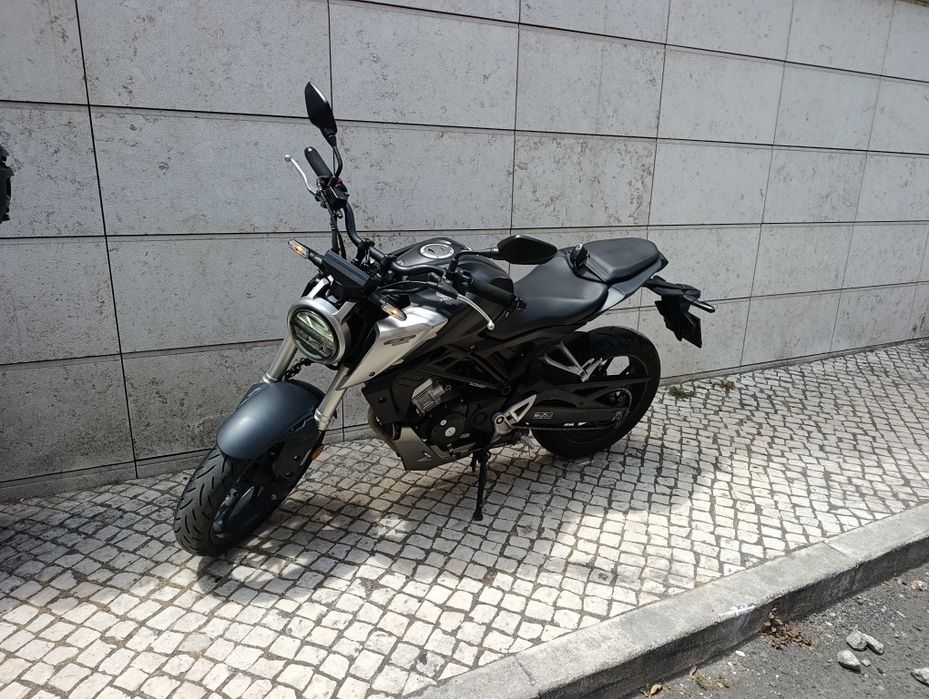 Honda CB125R 2019
