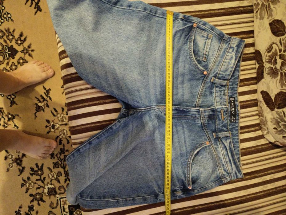 Джинси жіночі 42 розмір