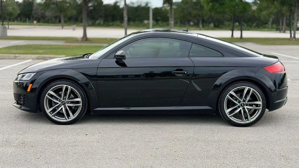 Audi TT quattro      2018