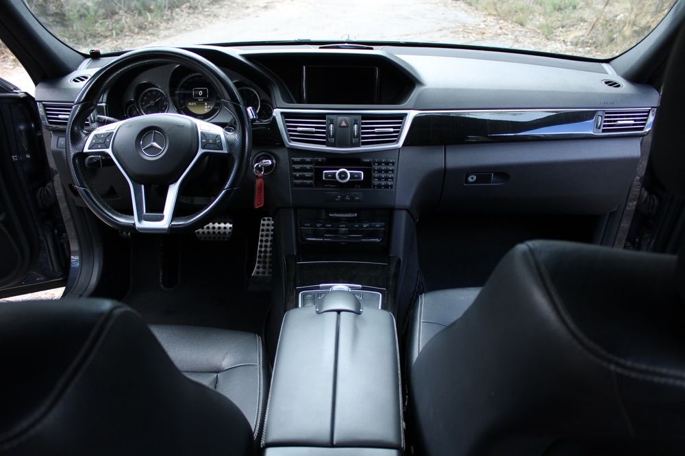 Mercedes benz E 250 full extras — photo 5