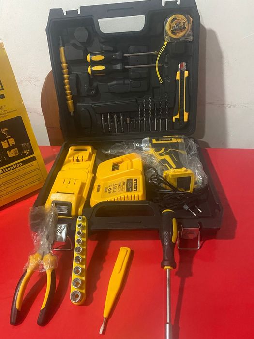 Aparafusadora  de 21v nova