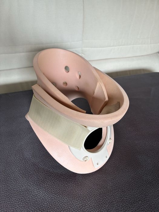 Colar cervical semi-rigido c velcro