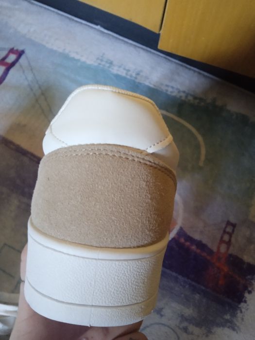 Sneakersy rozm 39 białe nowe