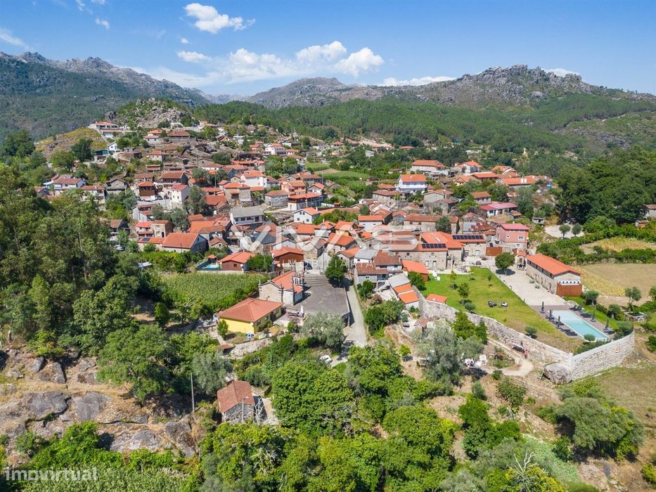 Moradia para Restaurar T0 Venda em Cabril,Montalegre
