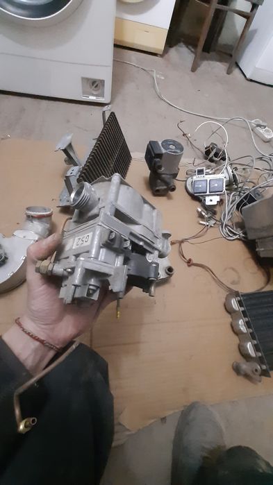 Газовый котел Vaillant по запчастях