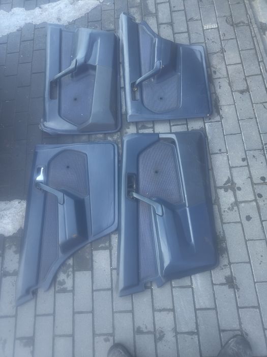 Карти дверей Мерседес 190  w 201