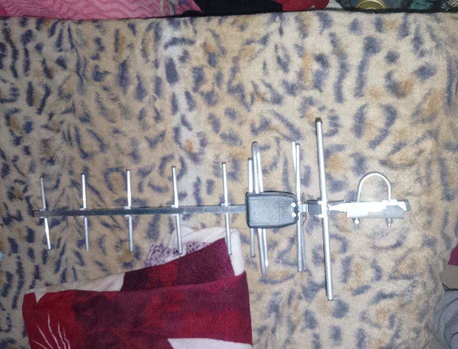 Продам антену нового ,образца, маленькая