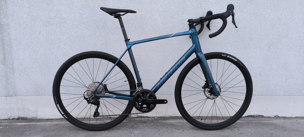 MERIDA SCULTURA ENDURANCE 400, Shimano 105(2x12), Rozmiar L