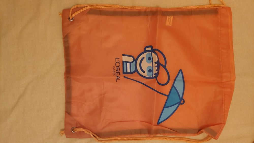 Mochila de praia L'Oréal nova