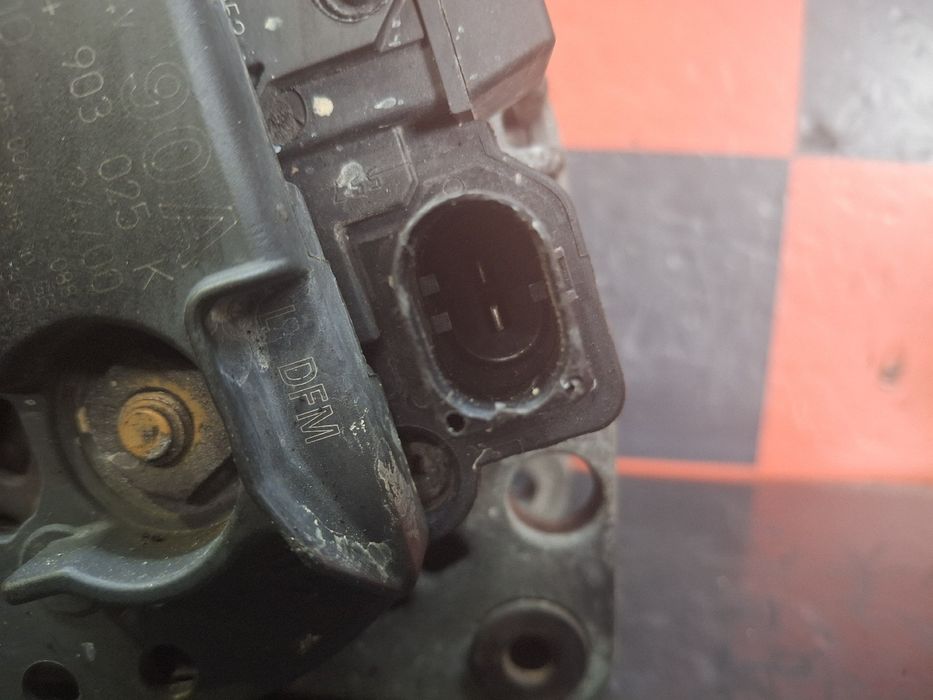 Alternador VOLKSWAGEN Transporter IV Chassis Cabina (70XD)