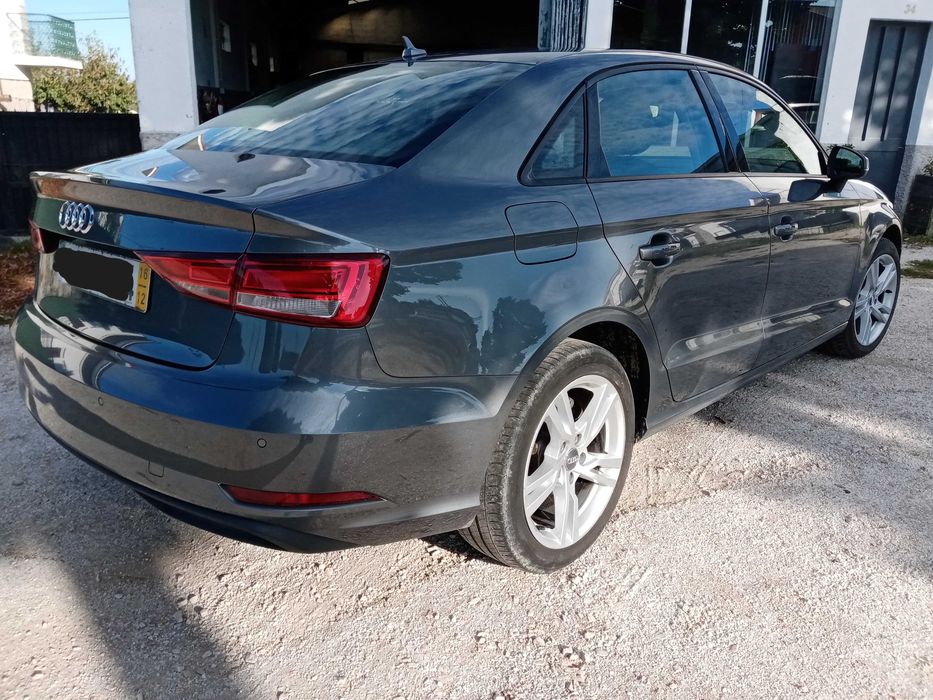 Audi A3 1.6 tdi Limousin — photo 3