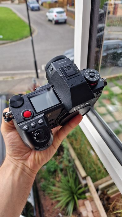 Panasonic s1h lumix