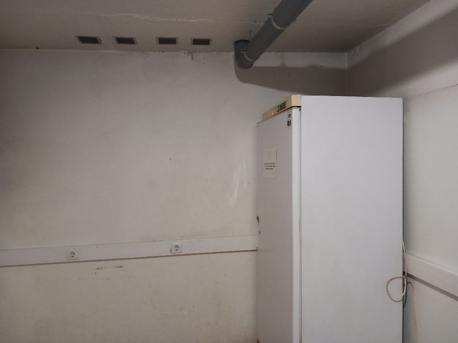 Vende-se Espaço Comercial, Quarteira A 70 Metros da Praia