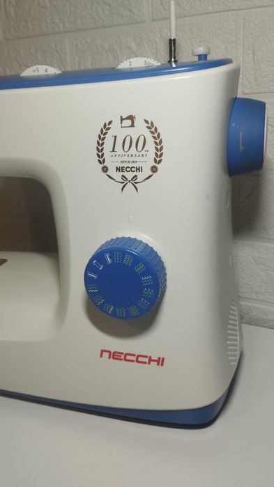 Швейна машина Necchi K432A