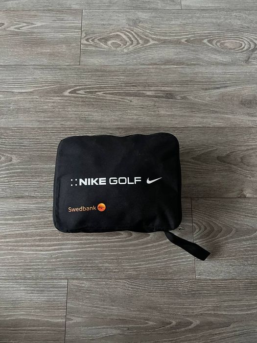 Sportowa Wygodna Pojemna Torba Nike do Golfa Multipocket Trening