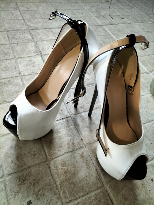 Sapatos novos a estrear