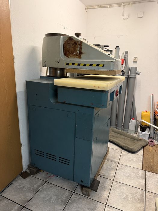 Prasa hydrauliczna /siekarka/ szewska/ rymarska