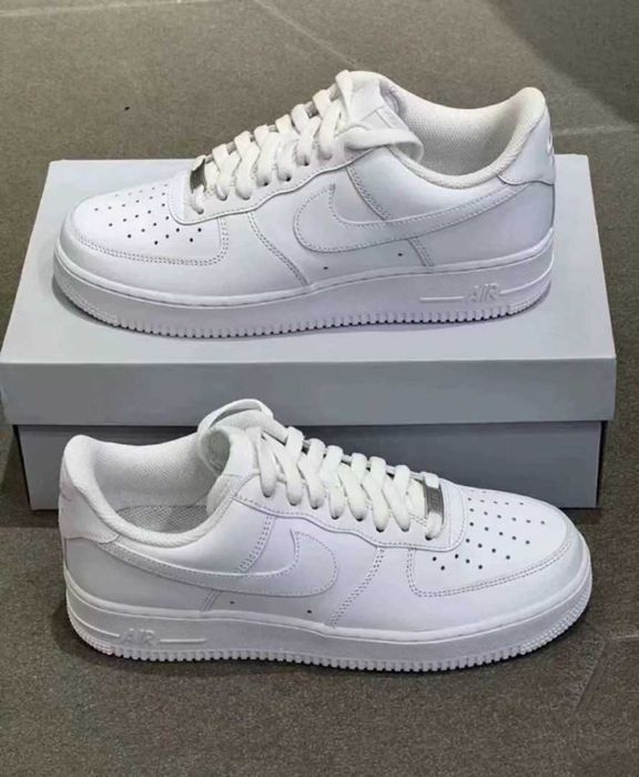 NIKE Air Force 1 07'Buty Sneakersy Sportowe r.41