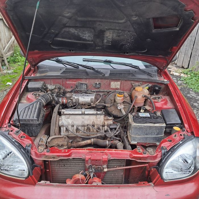 Ланос Автомобіль