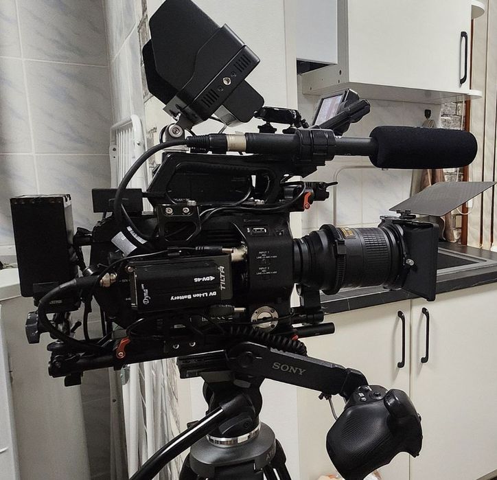 Видеокамера камкордер Sony PXW-FS7