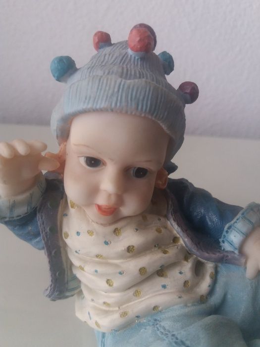 Bonitos bonecos em cerãmica os 2 =10€