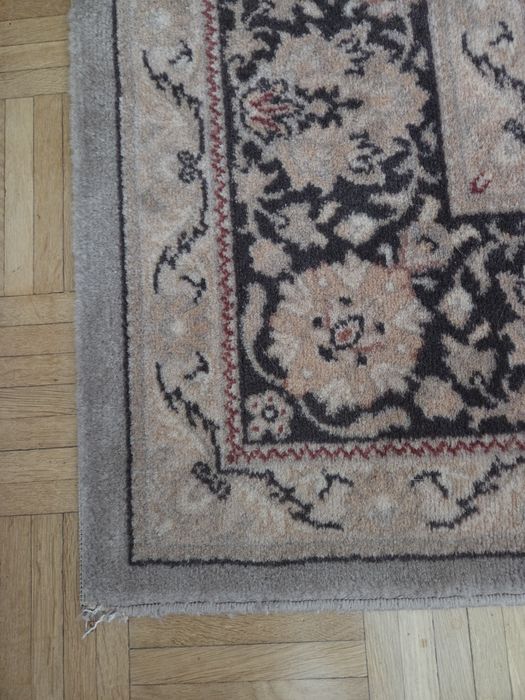 Dywan wełniany używany  2 × 2 .85 szary brąz