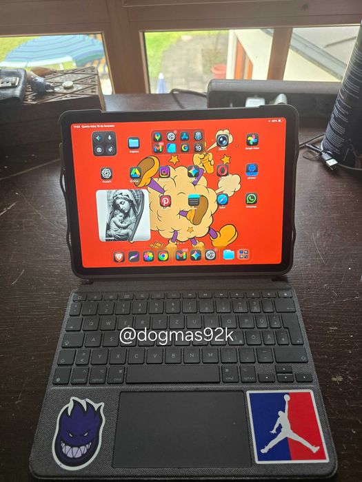 iPad Air 5 M1 64gb.Completo+Apple Pencil+Teclado Logitech Combo Touch