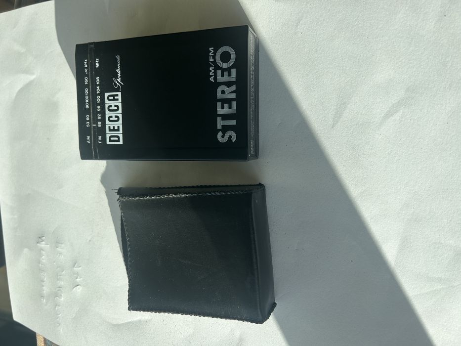 Walkman Decca- radio, pilhas