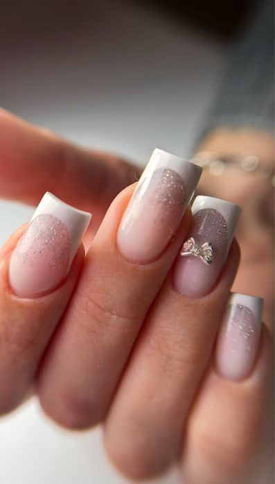 Manicure • Pedicure • Paznokcie żelowe • Rzęsy • Brwi | Kraków