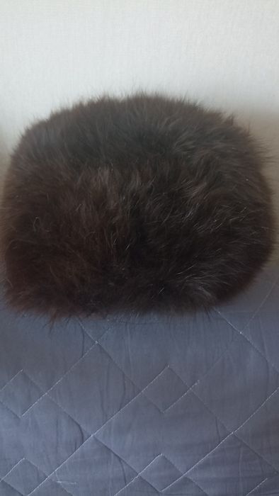 Хутряні шапки 3 шт