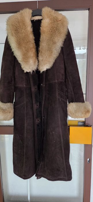 Kożuch damski używany w dobrym  stanie  Polecam