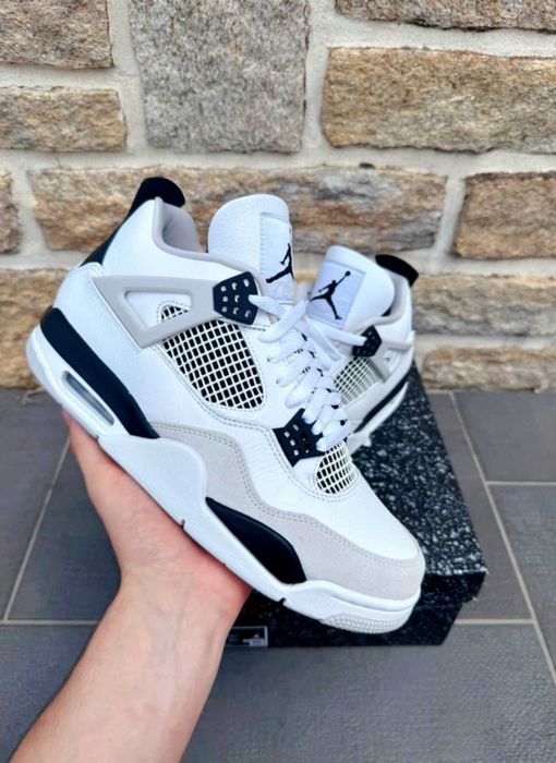 jordan retro 4 military black w Twojej okolicy? Sprawdź