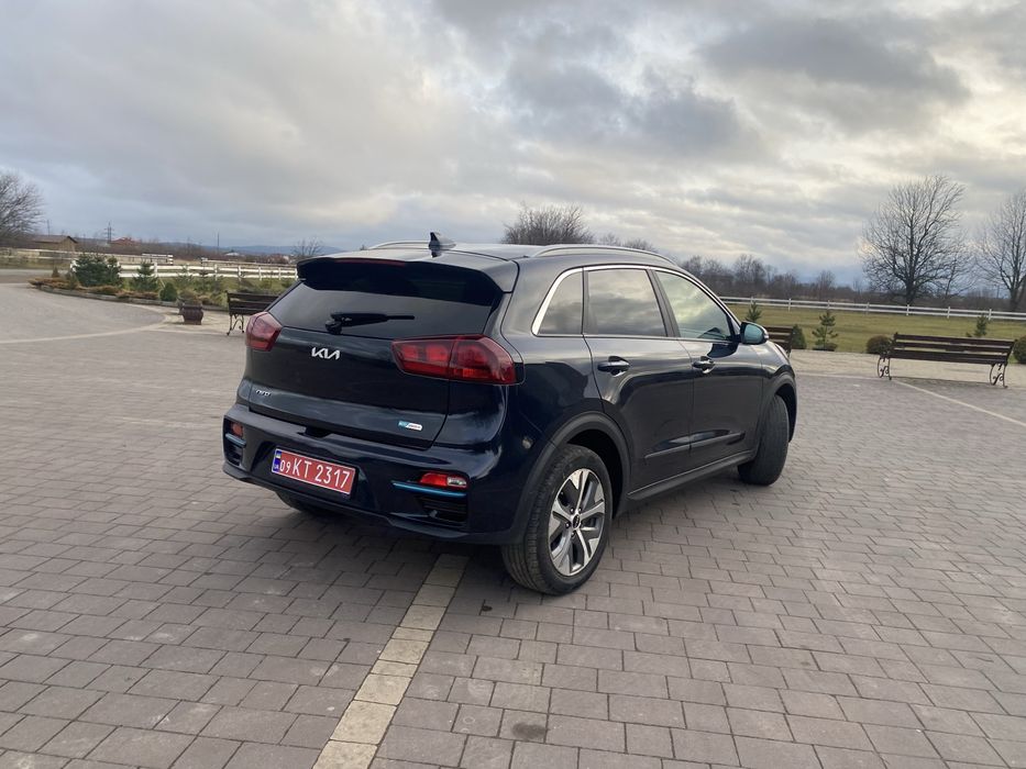 Kia niro EX 2022 рік (рест)