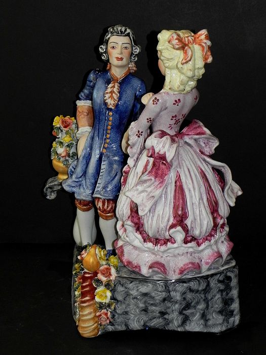 Roceram porcelana grupa figuralna "Romans", wysokość 41 cm