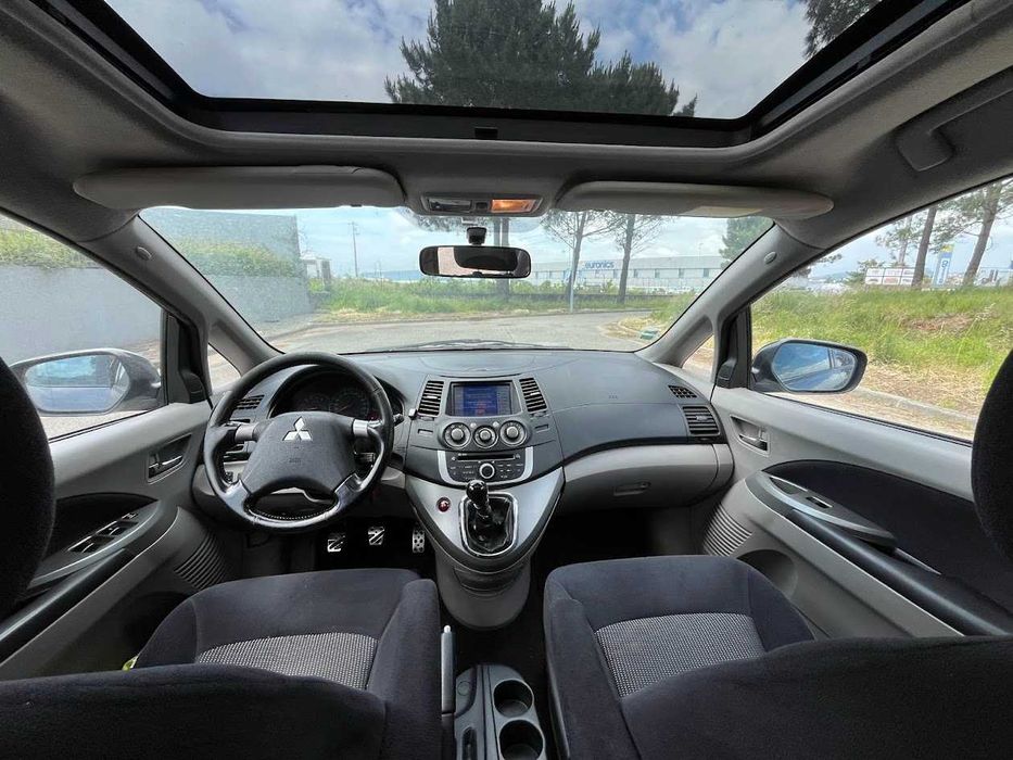 Mitsubishi Grandis 2.0 D-ID 7 lugares