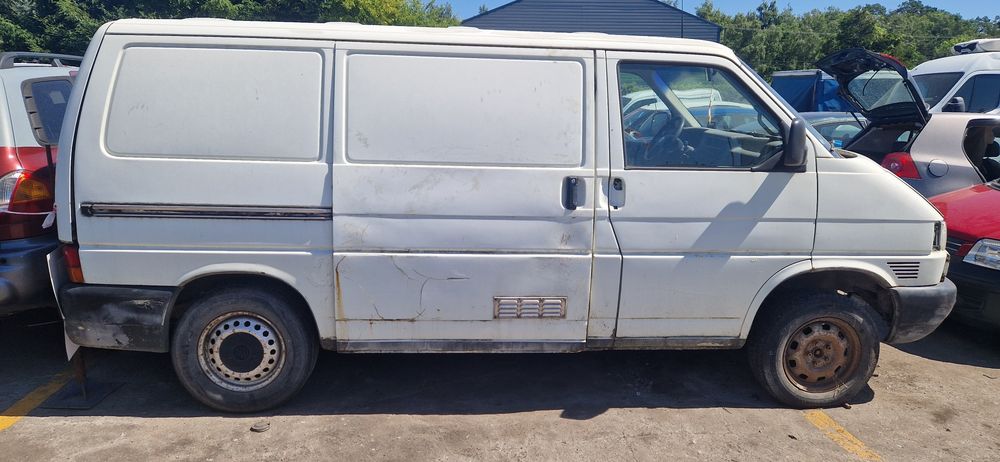 Na Części VW T4 2.5TDI Klima Drzwi Licznik Szyba Maska Fotel  Panel