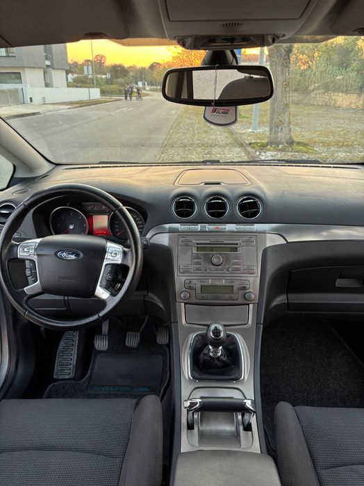 Ford S-Max Só 140Mil IUC Antigo 7Lug