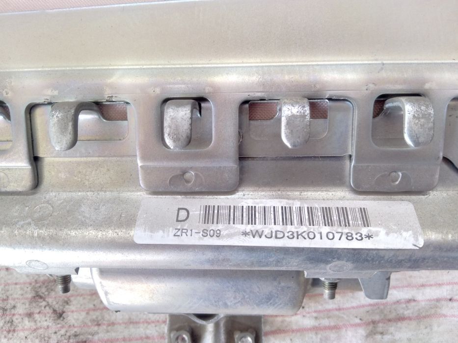 Подушка безопасности Subaru