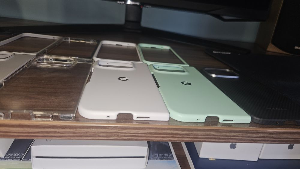 Продам защитные чехлы Google Pixel 9 Pro Fold двойные оригинал