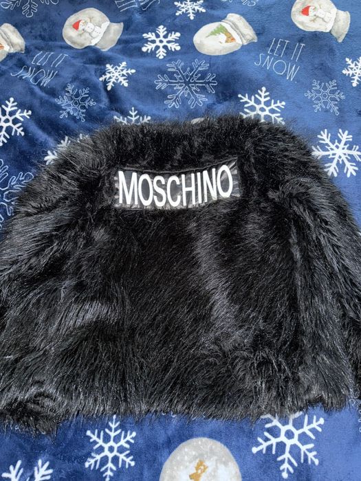 Продам шубу москино